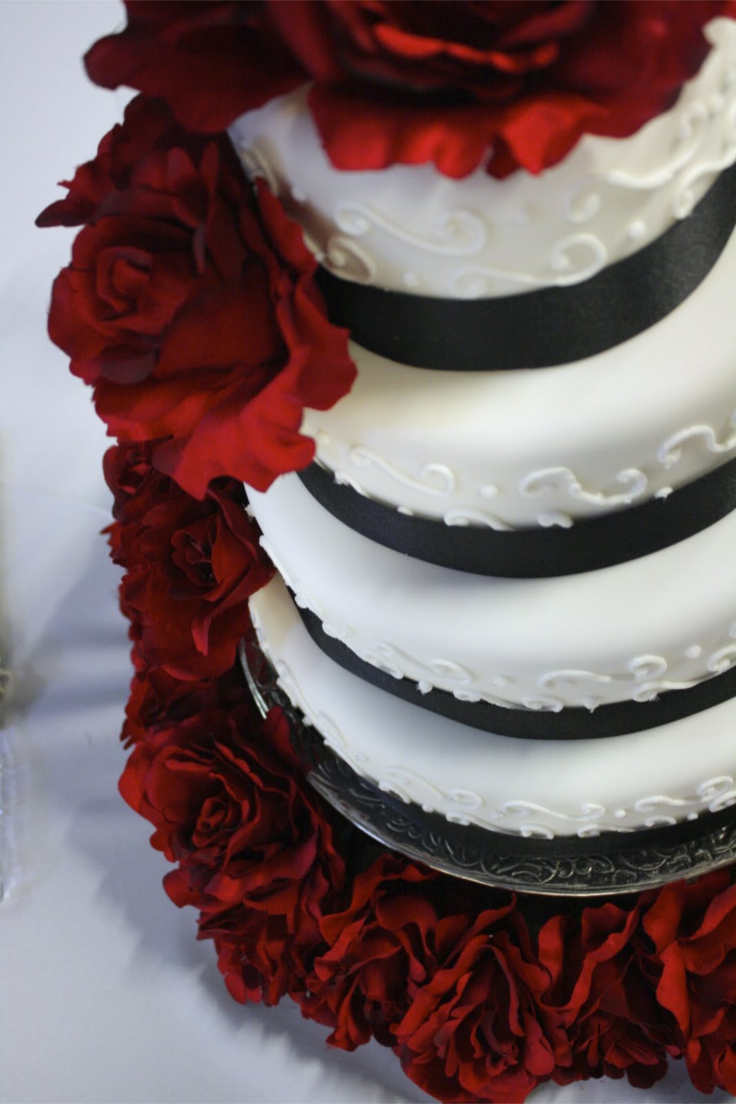 black white red wedding