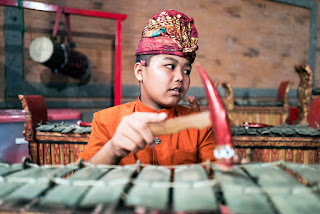 Budaya suku jawa yang dikenal hingga keluar negeri adalah Kebanggaan Indonesia