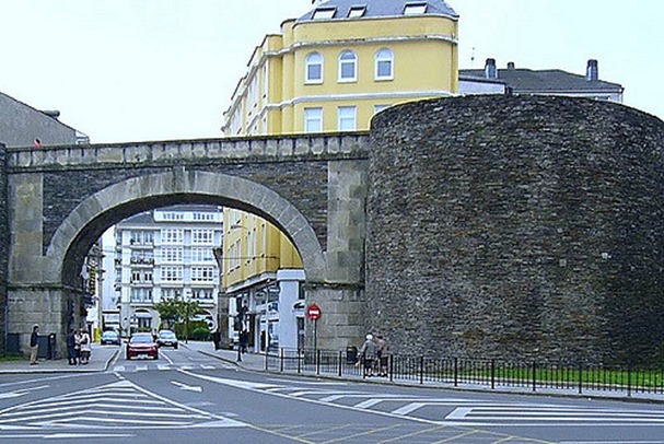 Puerta de San Fernando de Lugo