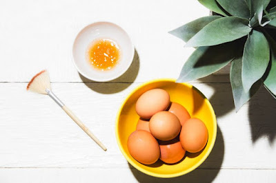 Cách dưỡng da bằng trứng hà hiệu quả