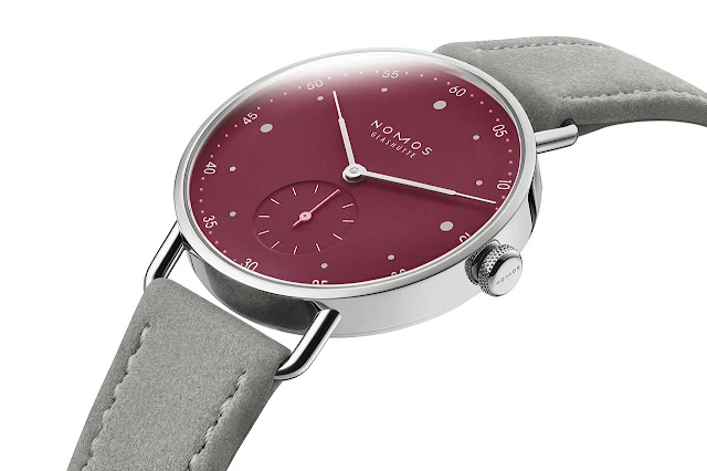 Nomos Glashütte Metro 33 red muted ref. 1123