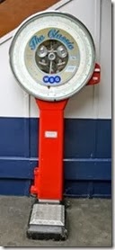 Red weighing machine