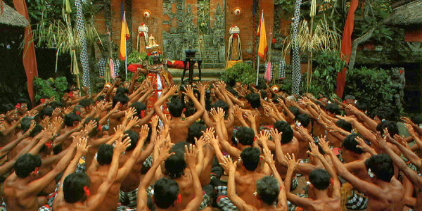 Tari Kecak Uluwatu Bali - Indonesia