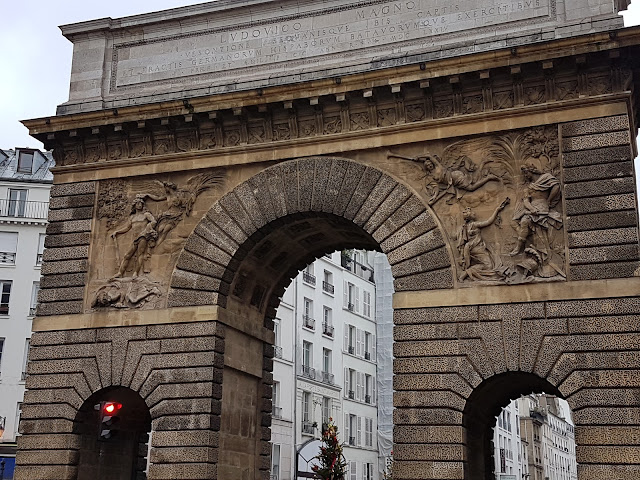 L'arc de triomphe de la porte Saint-Martin