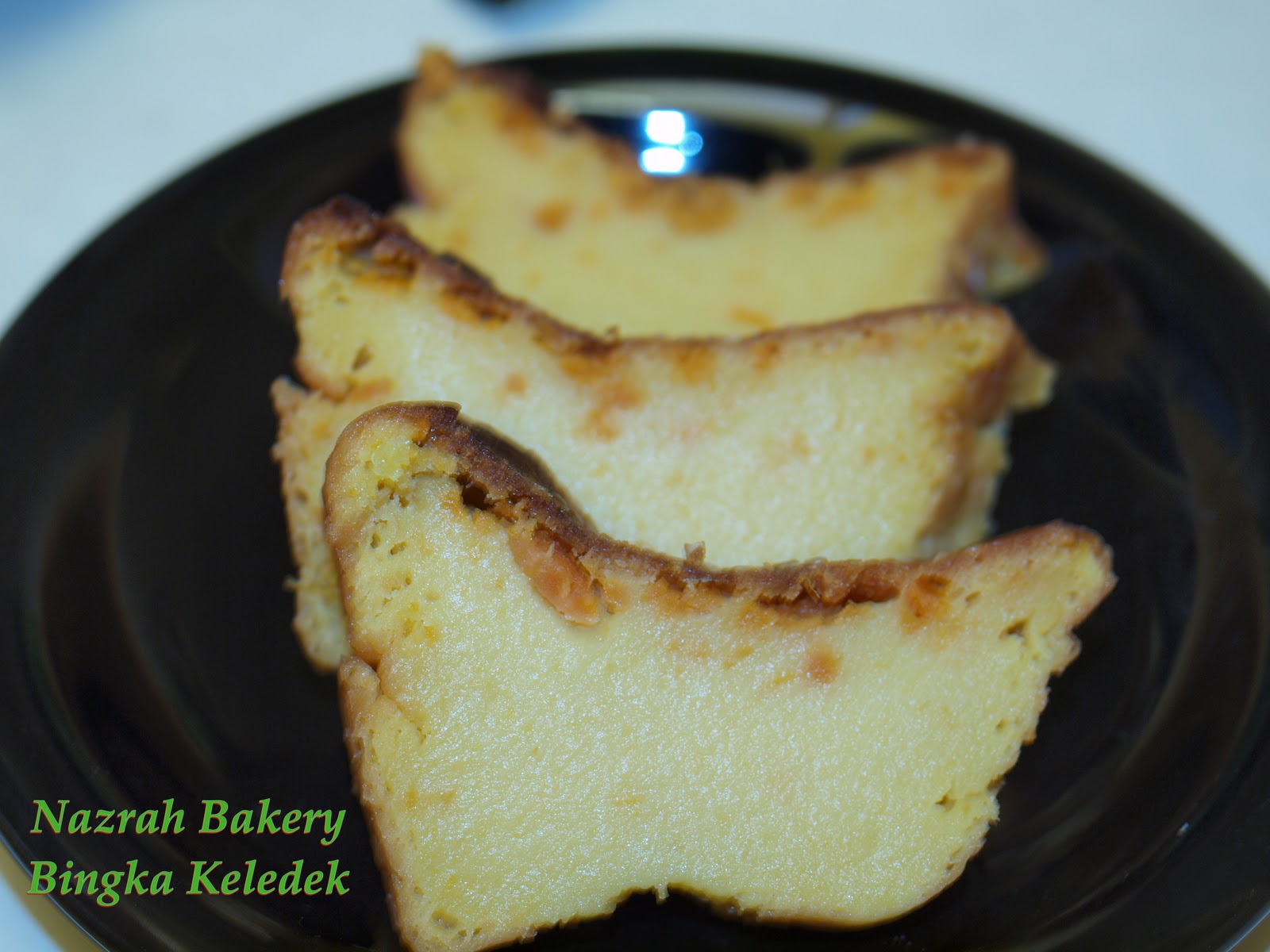 NAZRAH BAKERY: BINGKA KELEDEK