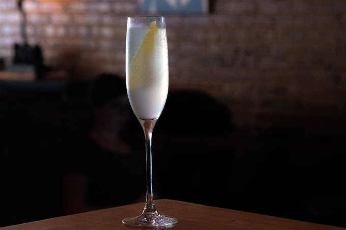 How To make a French 75 cocktail at home