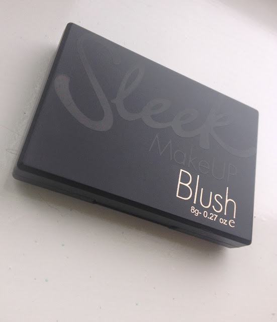 Review: Sleek Single Blush in 'Flushed' 