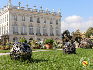 http://patrimoine-de-lorraine.blogspot.fr/2014/10/nancy-54-place-stanislas-photos-du.html