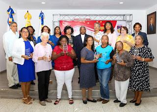 UCATEBA reconoce a mujeres destacadas de Barahona