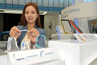 Samsung menghadirkan Baterai Stripe dan Band yang Tipis serta Bisa Ditekuk