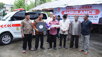 Ketua DPRK Banda Aceh Serahkan Satu Unit Mobil Ambulan untuk Warga Kota Baru