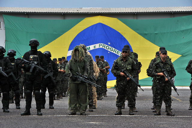 Resultado de imagem para forças armadas exercito