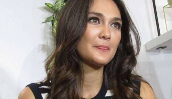 Kisah dan Perjalanan Karier Luna Maya