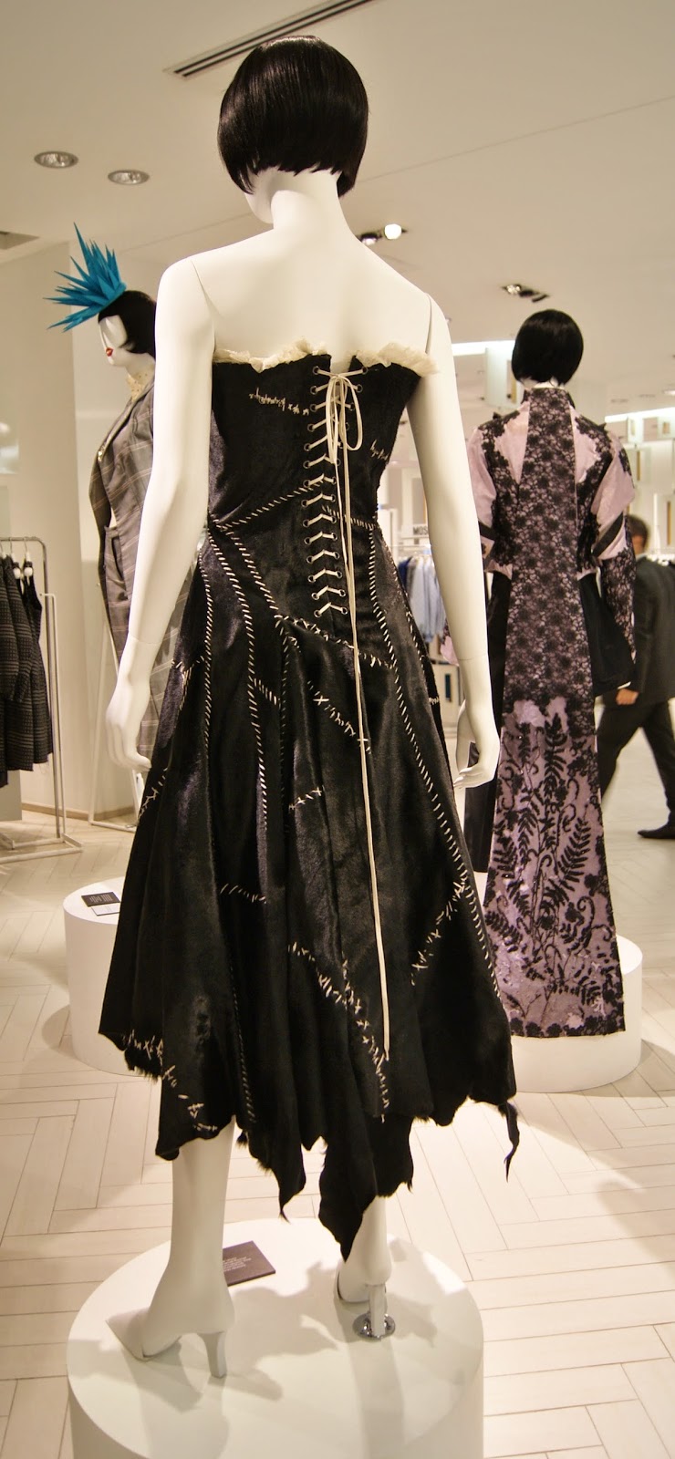 Fashion Blows Exhibit at Hudson's Bay in Toronto, Isabella, Daupne Guinness, Style, Culture, foundation, alexander mcqueen, philip treacy, suicide,the purple scarf, melanie.ps, ontario, canada, the room, cowhide dress, spring/summer, 2002