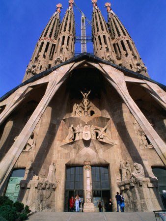 La Sagrada Familia in Barcelona - Rare Photos...