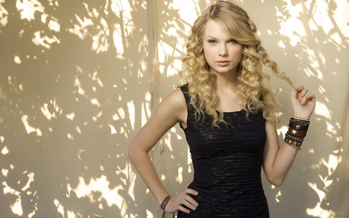 Taylor Swift HD Wallpaper -09