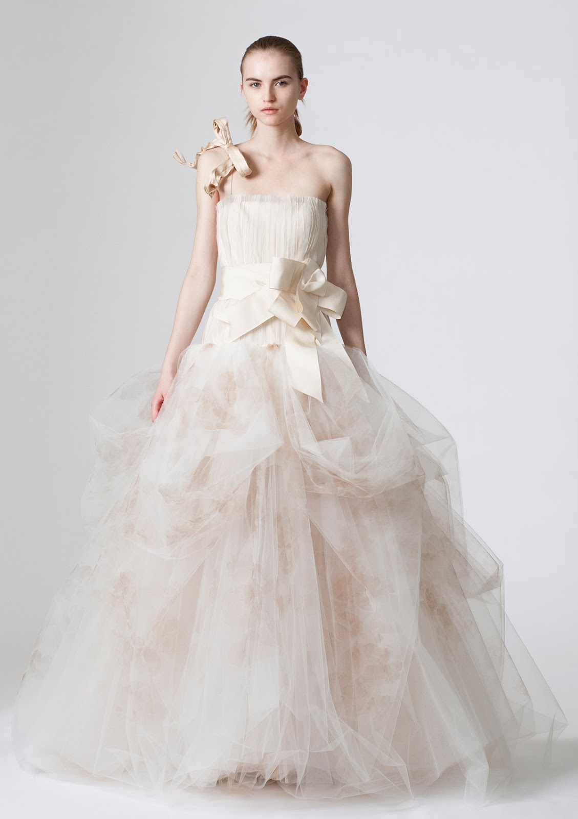 World Fashion Center: Luxurious Wedding Gown : By World Famous Designer