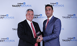 DIB receives the LinkedIn award.