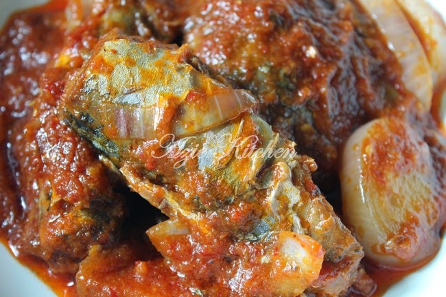 Sambal Tumis Ikan Sardin Mackerel - Azie Kitchen