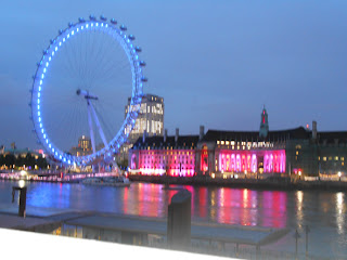 Londen Eye by night