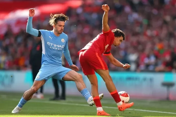 Liverpool vs Manchester City and 5 Top football matches to watch this weekend