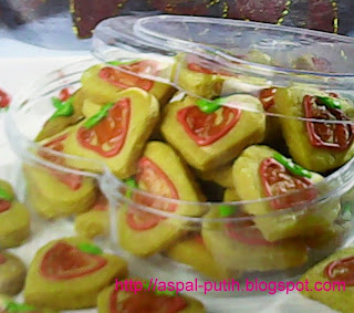 Cara Membuat Kue Kering Selai Strowberry