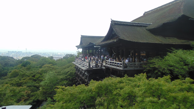 Templos do Japão: Kiyomizu-dera.