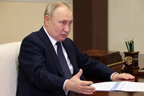 Russia claims Ukraine plotted to assassinate Putin by attacking the Kremlin.