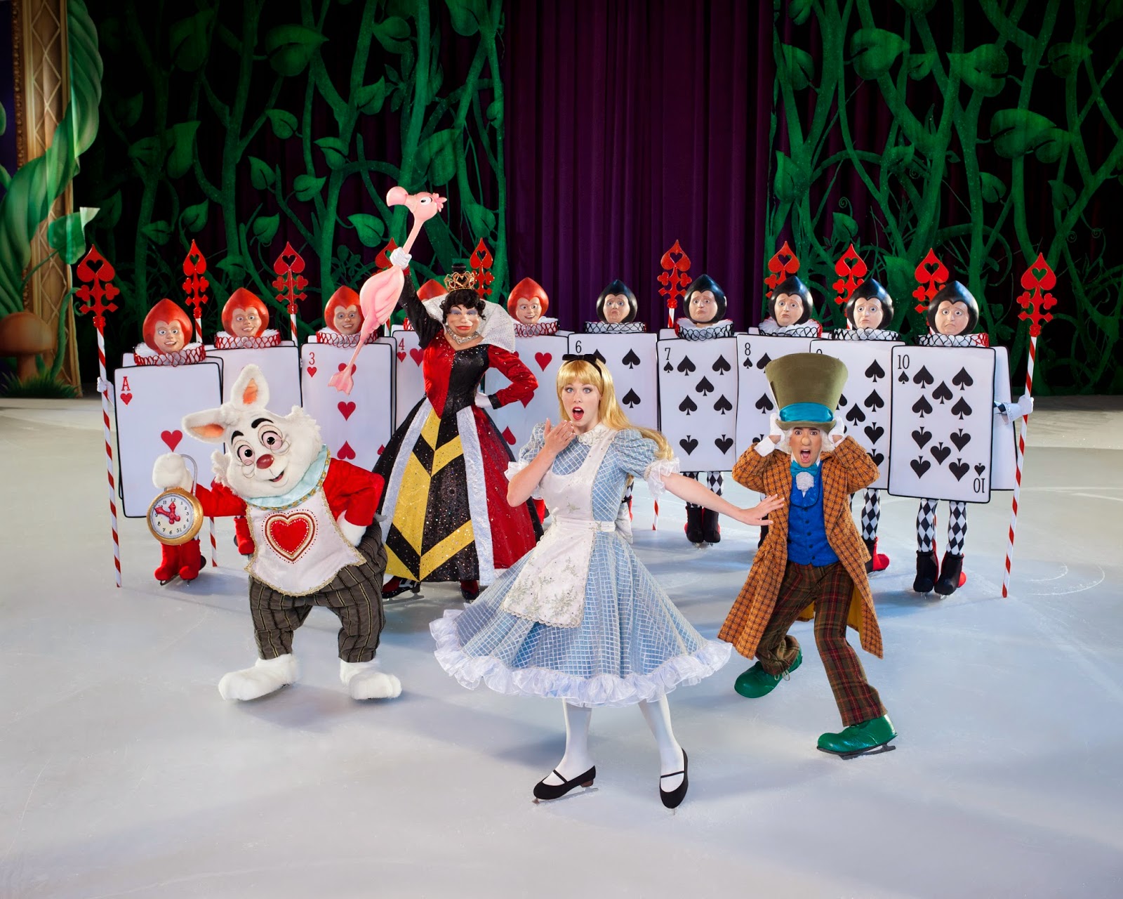 Disney On Ice: Treasure Trove Alice in Wonderland