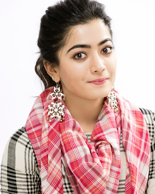 Rashmika Mandanna hd images and wallpapers