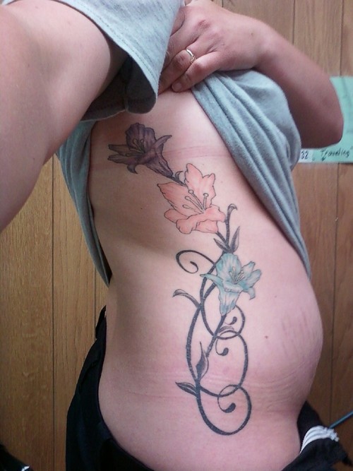 Women Side Flower Tattoos Designs and Ideas For Women Side Tattoos