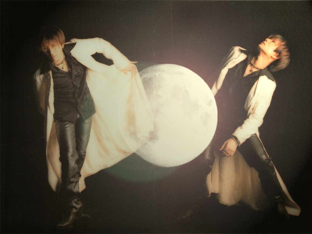 UruMooN ♥!: Wallpaper ~ Gackt