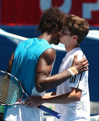 gilles simon bulge. Monfils and Gilles Simon