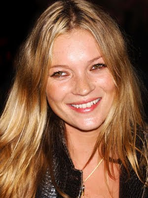 Kate Moss Blonde Hairstyle 