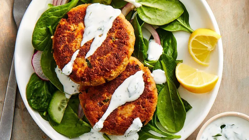 Easy Salmon Cakes