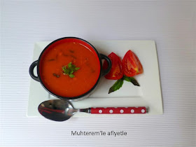 fesleğenli domates çorbası