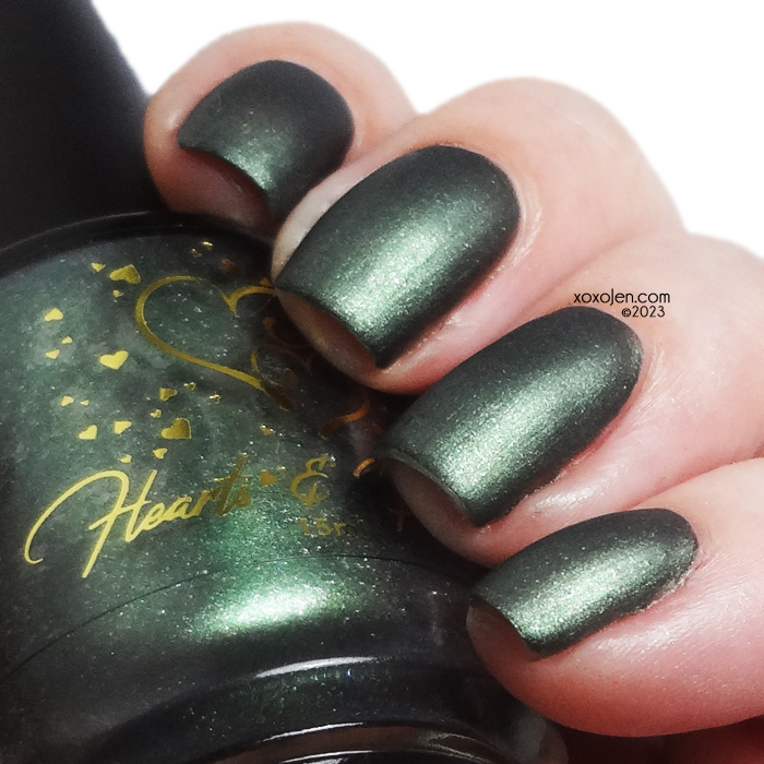 xoxoJen's swatch of Hearts & Promises Green Velvet