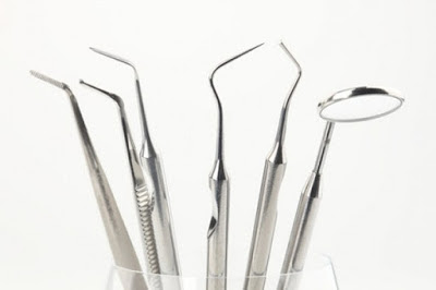 Giới thiệu một số dụng cụ lấy cao răng tại nha khoa