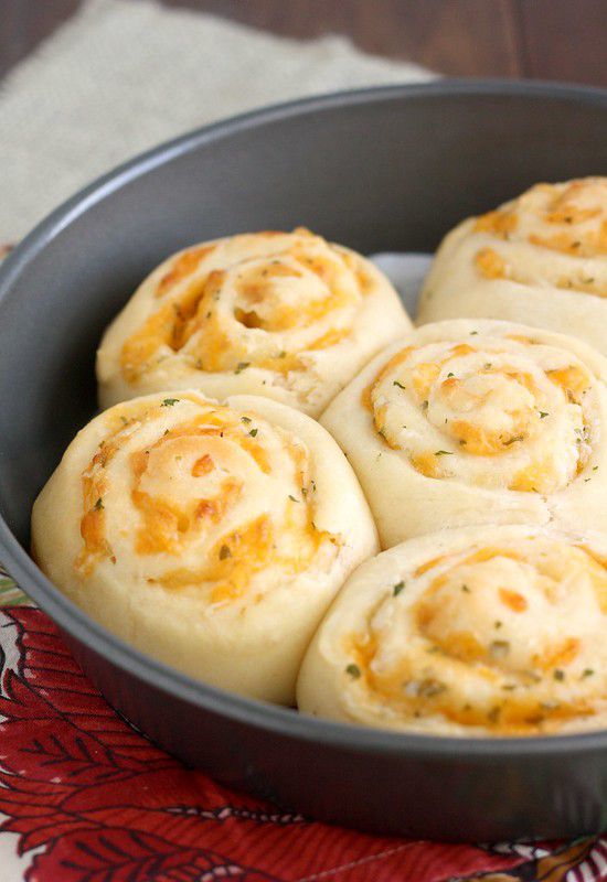 Cheddar Swirl Rolls Recipe