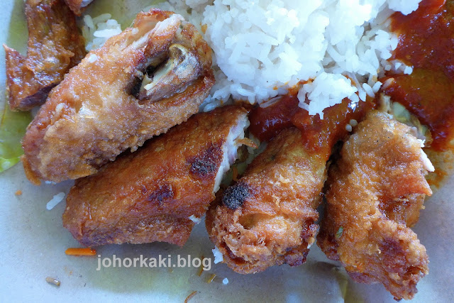 Chong-Pang-Nasi-Lemak- Hup-Lee-Fried-Bee-Hoon