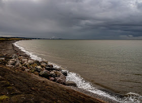 Photo of Maryport shore looking towards Flimby