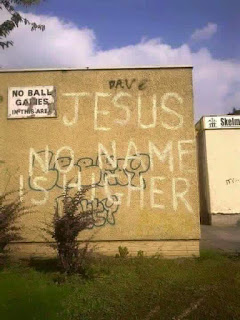 Jesus graffiti on the wall