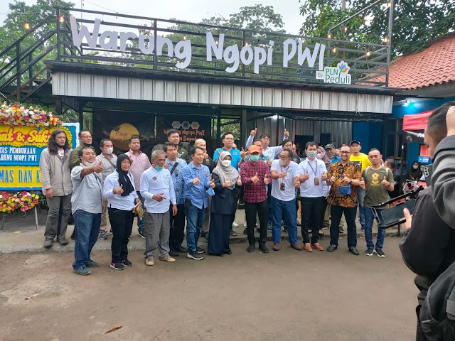 IBH Resmikan Kedai Kopi PWI PLN Peduli