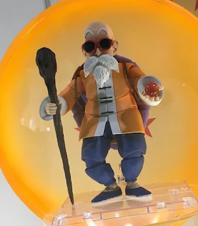 Unas cuantas imágenes de los S.H.Figuarts ya vistos anteriormente: