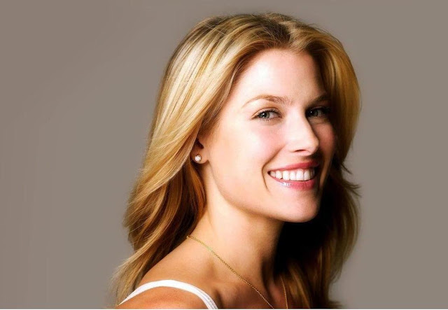 Ali Larter Wallpapers Free Download