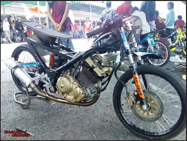 Gambar Modifikasi Motor Suzuki Satria Fu Drag Tercepat