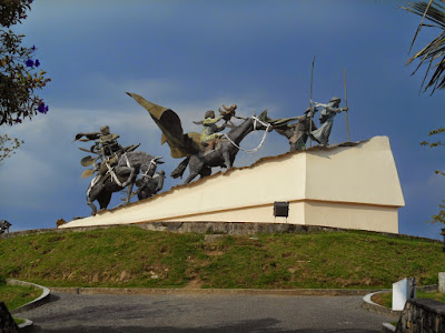  monumento a los colonizadores Manizales