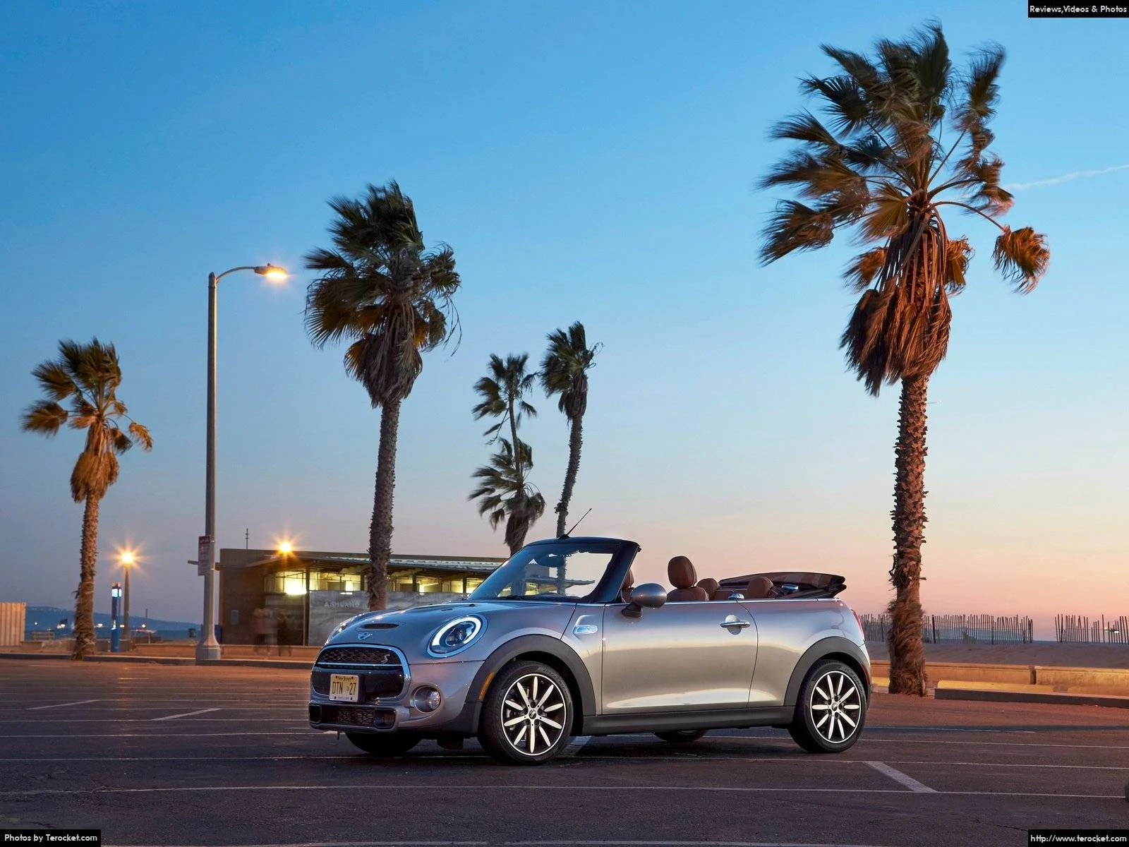 Hình ảnh xe ô tô Mini Cooper S Convertible  2016 & nội ngoại thất