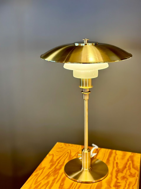 PH 3/2 TABLE LAMP BRASS HAND BLOWN GLASS SHADE - SCANDINAVIAN DESIGN MID CENTURY MODERN LIGHTING IN HONG KONG