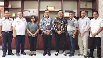 Pjs Bupati Toba Terima Audiensi Senior GM PT. ASDP, Bahas Peningkatan Pelayanan di Danau Toba